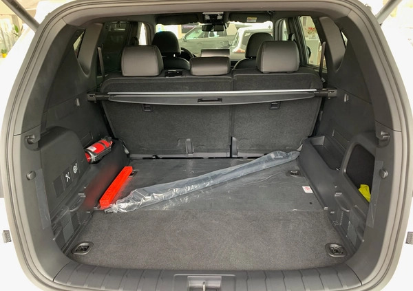 SsangYong REXTON cena 279900 przebieg: 19, rok produkcji 2023 z Wałbrzych małe 137
